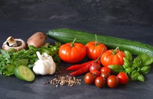 Garlic Peppercorn: A Bold Blend for Meat and Veggies!