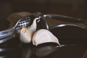 Taylors Eye Witness Garlic Press: The Kitchen Tool Every Home Chef Needs 4 Taylors Eye Witness Garlic Press: The Kitchen Tool Every Home Chef Needs